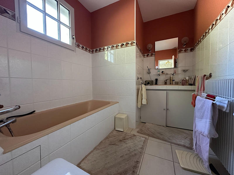 Maison - 171 m² - 8 pièces