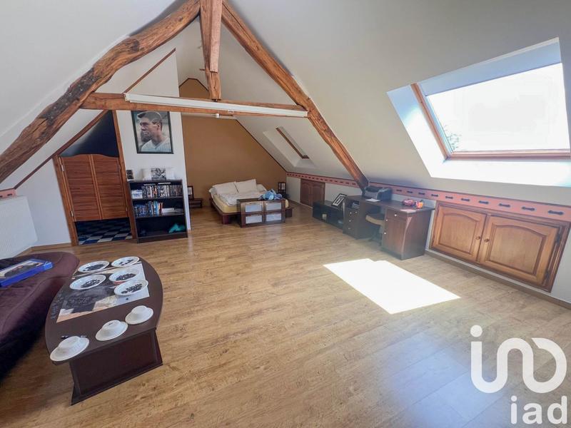 Maison - 350 m² - 9 pièces