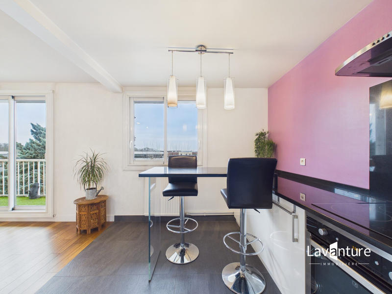 Appartement - 75 m² - 4 pièces