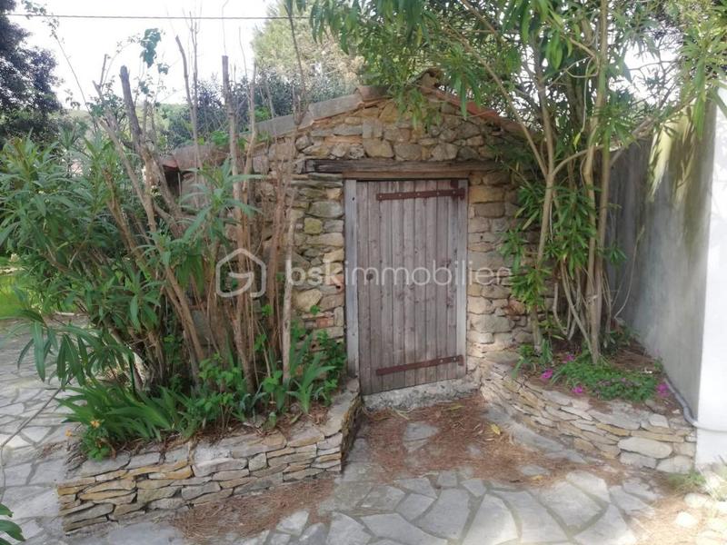 Maison traditionnelle - 130 m² - 6 pièces