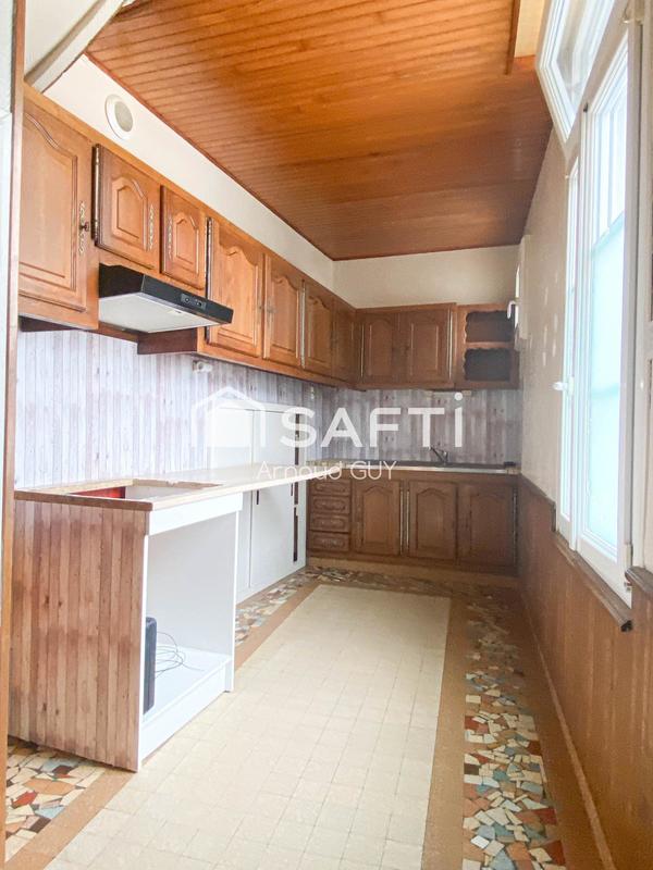 Maison - 92 m² - 6 pièces