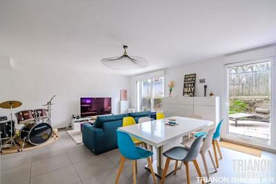 Maison - 97 m² - 4 pièces