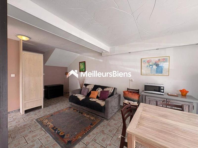 Maison - 167 m² - 6 pièces