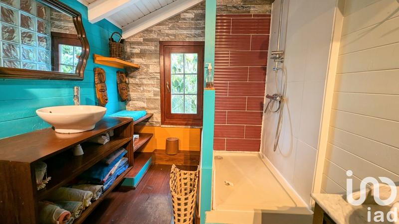 Maison - 260 m² - 10 pièces