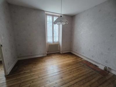 Maison de village - 80 m² - 3 pièces