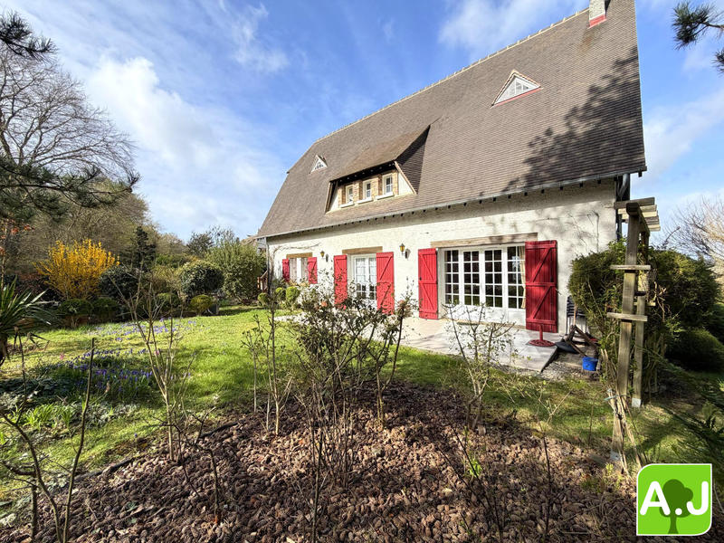 Maison - 175 m² - 8 pièces