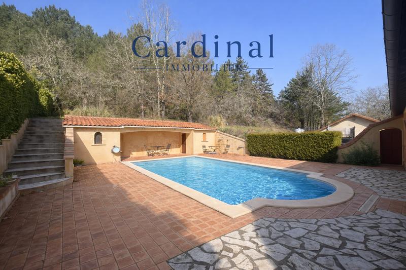 Maison - 126 m² - 6 pièces