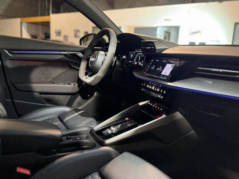 Audi Rs3 Sportback IV 2.5 Tfsi 400ch Quattro s tronic 7 Toit ouvrant, Son Bang &amp; Olufsen, Apple CarPlay
