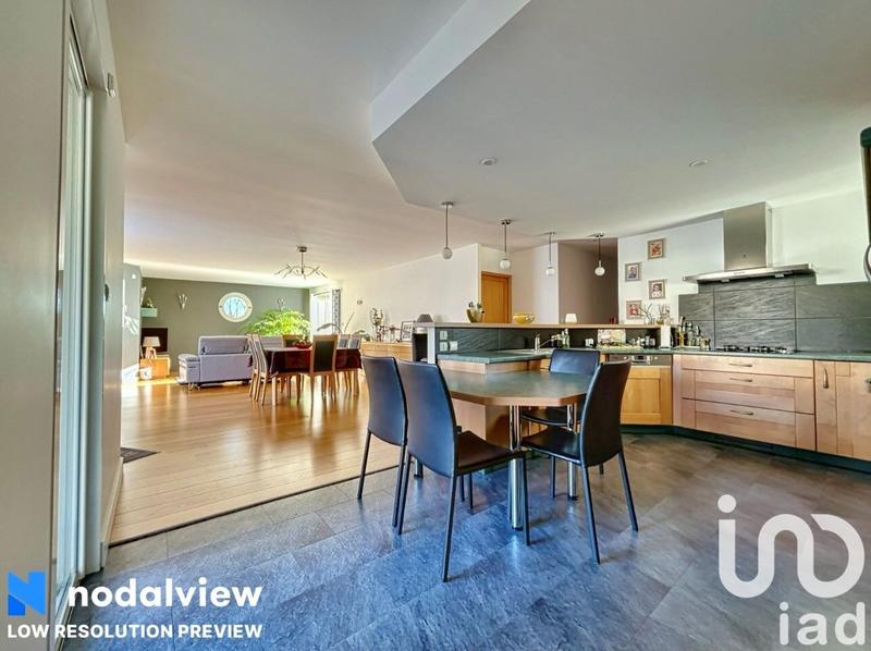 Maison - 154 m² - 6 pièces