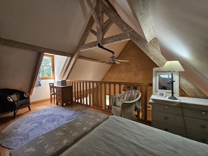 Maison traditionnelle - 158 m² - 9 pièces