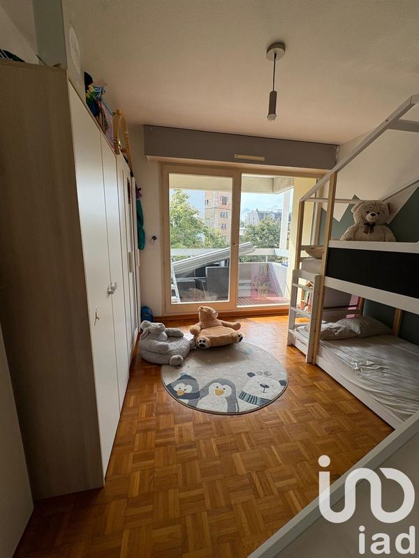 Appartement - 98 m² - 4 pièces
