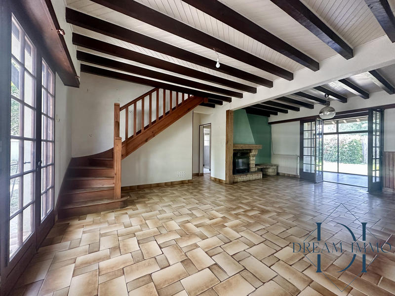 Maison ancienne - 210 m² - 9 pièces