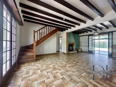 Maison ancienne - 210 m² - 9 pièces