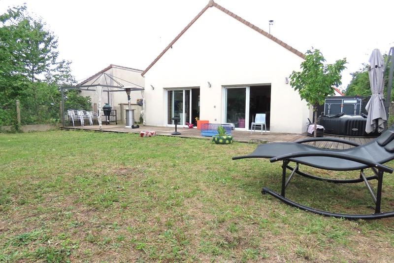 Maison - 135 m² - 5 pièces