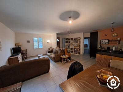 Maison - 97 m² - 4 pièces