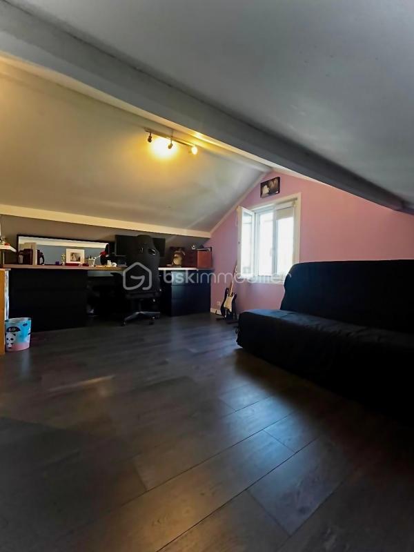 Maison traditionnelle - 122 m² - 5 pièces