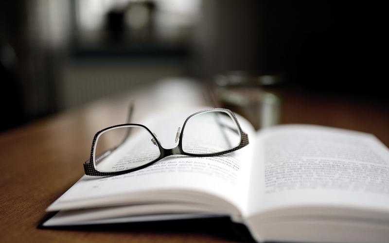 Lecture et dédidaces Hélène Druvert