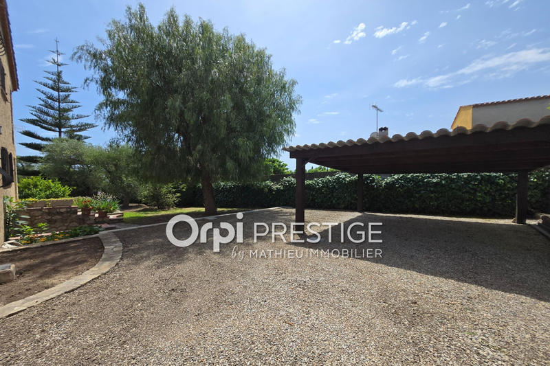 Villa - 245 m² - 8 pièces