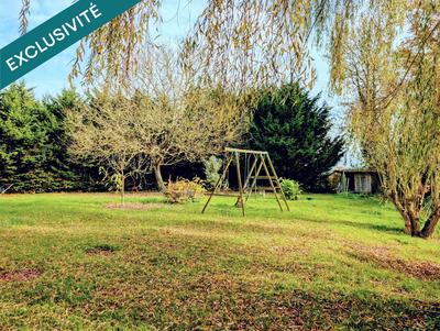 Maison - 242 m² - 7 pièces