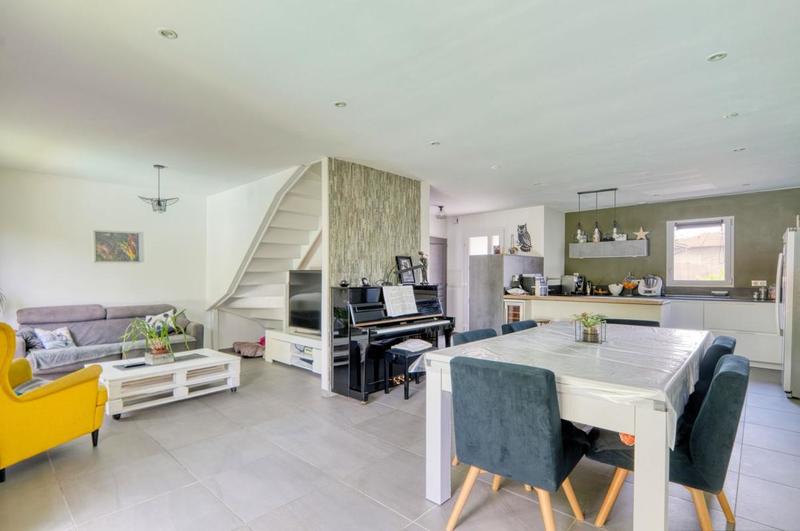 Maison - 124 m² - 5 pièces