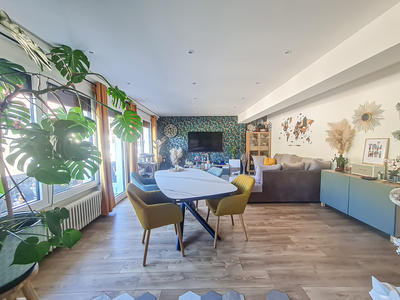 Appartement - 96 m² - 4 pièces