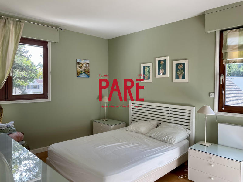 Maison - 167 m² - 8 pièces