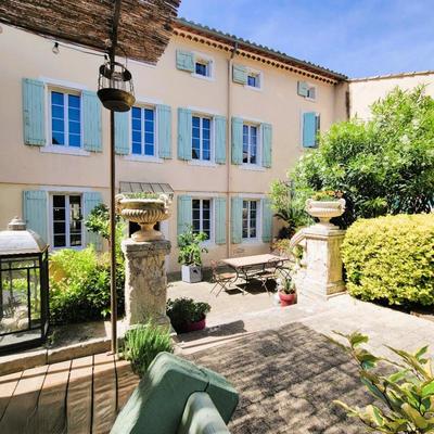 Demeure - 480 m² - 12 pièces