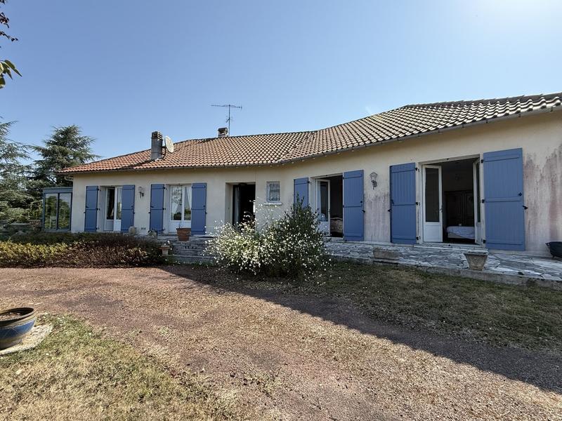 Maison - 205 m² - 4 pièces
