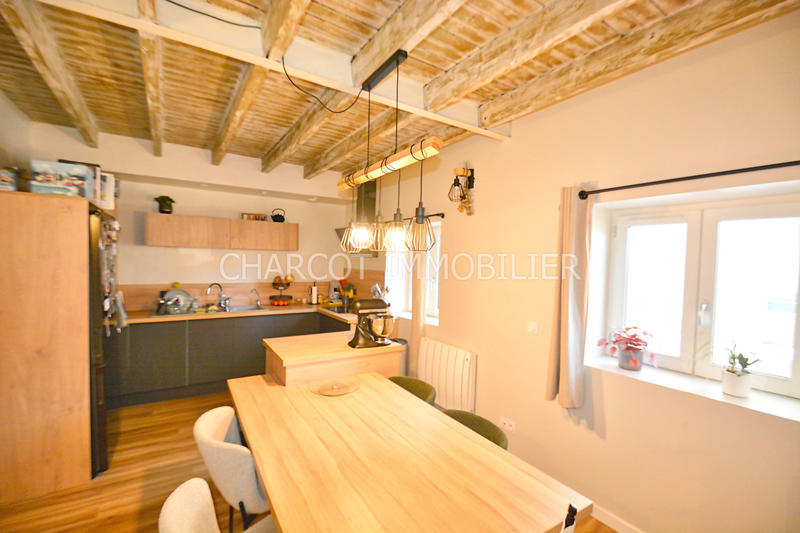 Appartement - 70 m² - 2 pièces