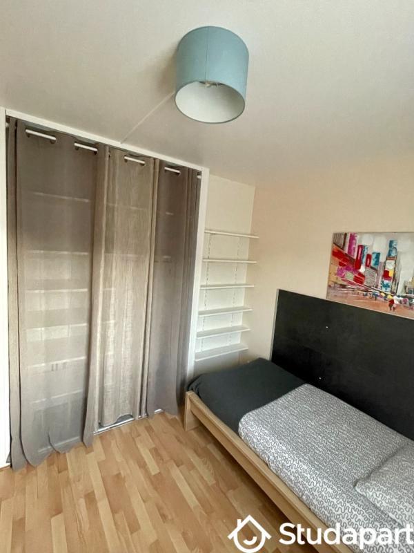 Chambre - 9 m² - 1 pièce