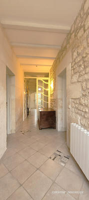 Maison - 252 m² - 9 pièces