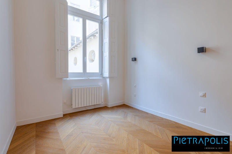 Appartement - 72 m² - 4 pièces