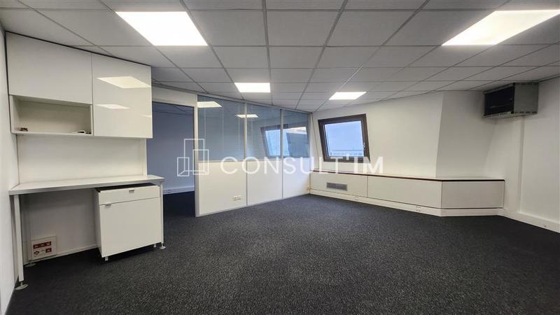 Bureau - 88 m²
