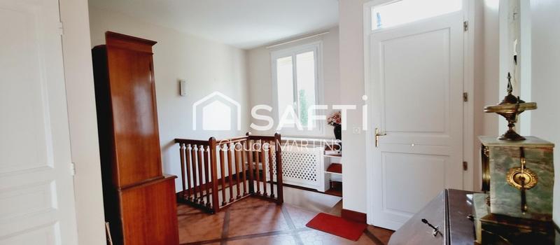 Maison - 140 m² - 6 pièces