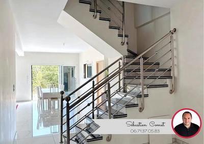 Maison - 192 m² - 6 pièces