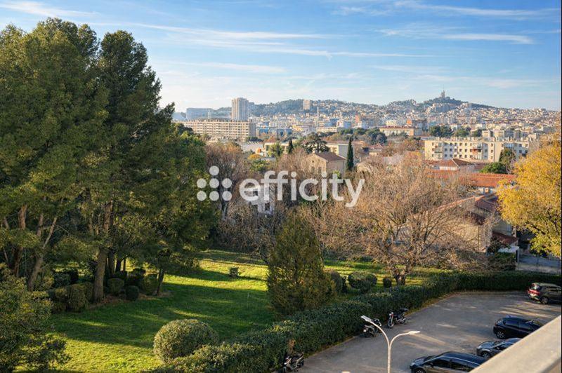 Appartement - 75 m² - 4 pièces