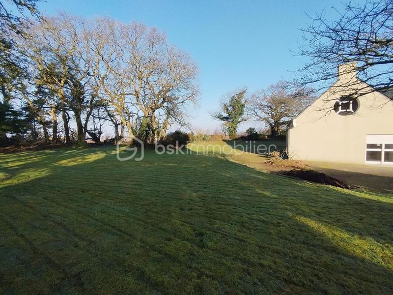 Propriété - 231 m² - 8 pièces