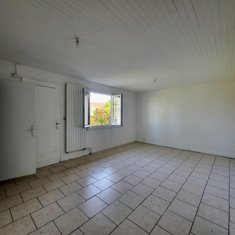 Maison - 85 m² - 6 pièces