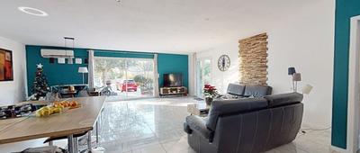 Villa - 120 m² - 5 pièces