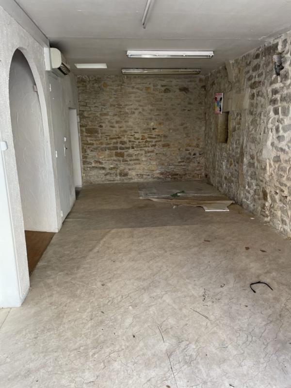 Local commercial - 166 m² - 4 pièces