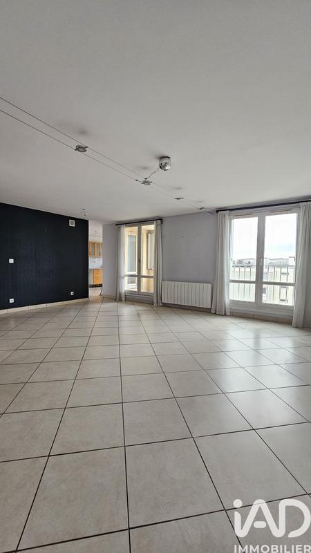 Appartement - 93 m² - 4 pièces