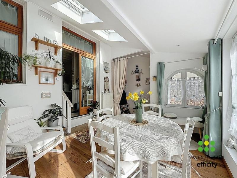 Maison de ville - 134 m² - 5 pièces