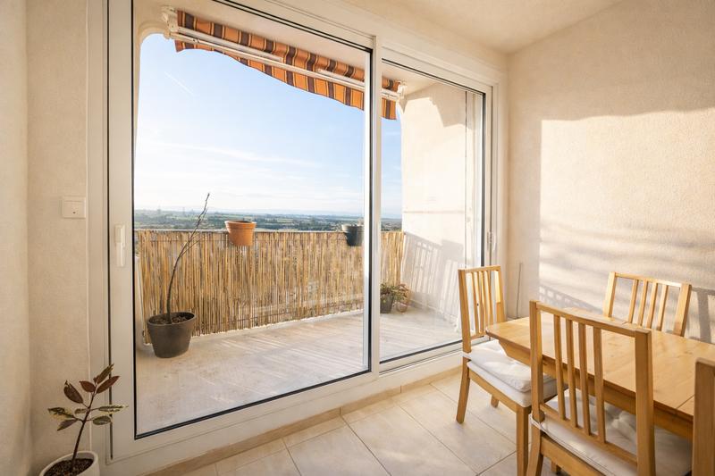 Appartement - 65 m² - 3 pièces