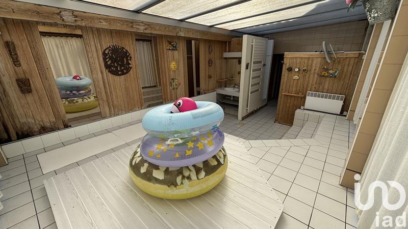 Maison - 195 m² - 8 pièces