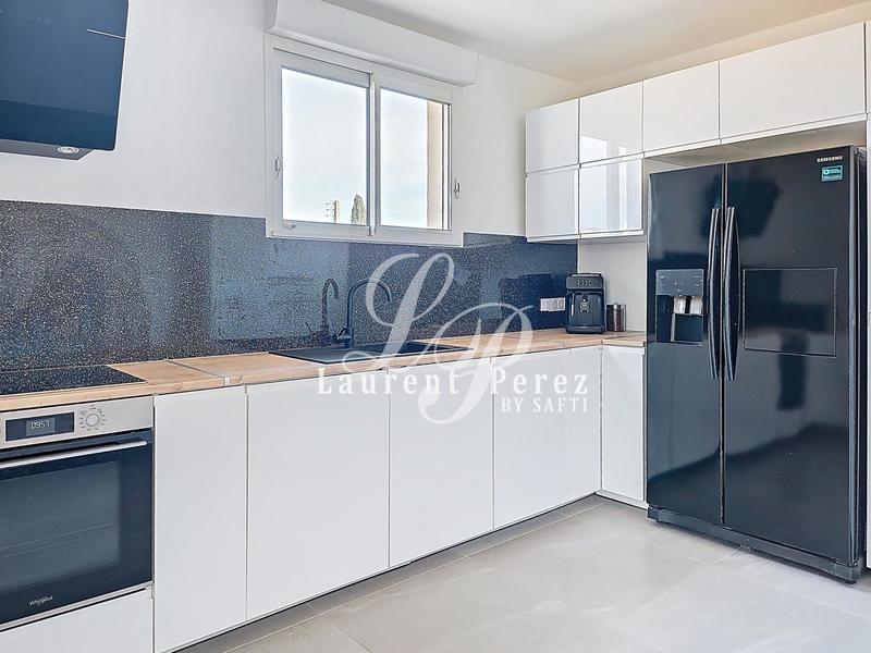 Appartement - 122 m² - 4 pièces