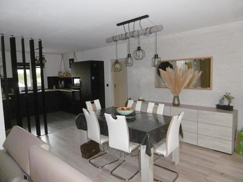 Maison - 105 m² - 5 pièces