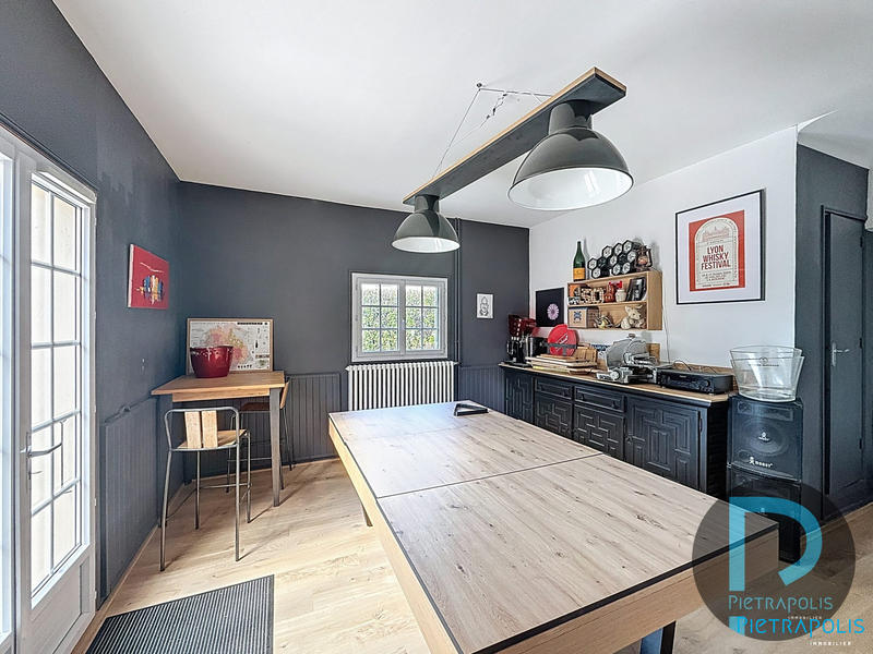 Villa - 183 m² - 5 pièces