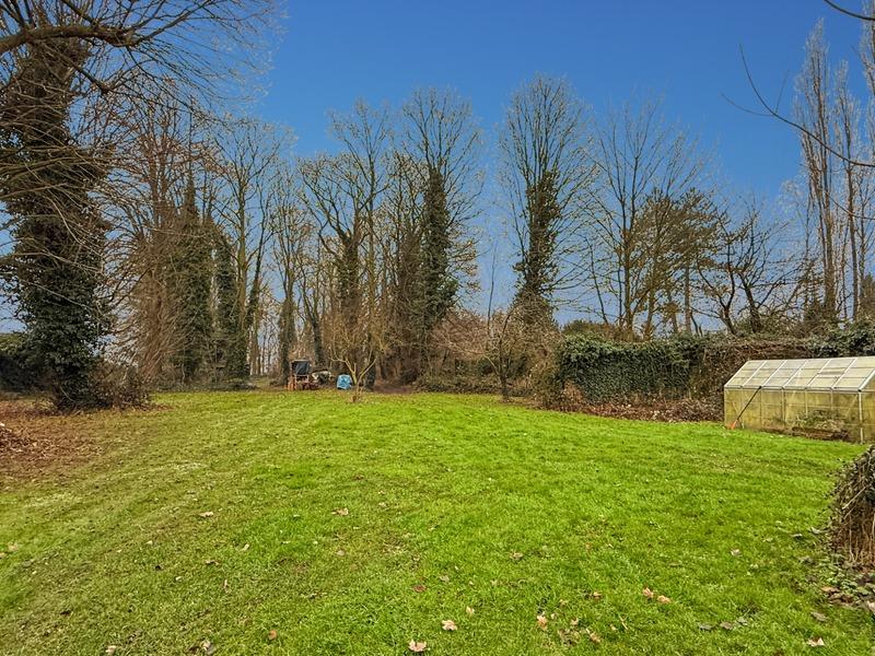 Maison bourgeoise - 289 m² - 13 pièces