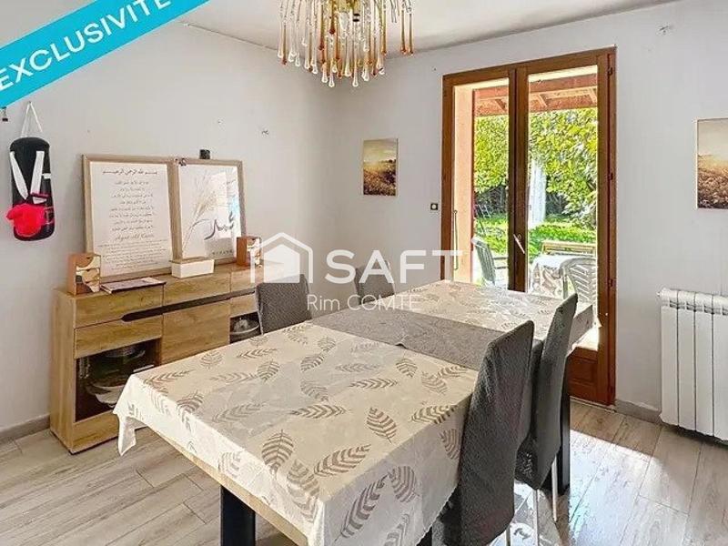 Maison - 90 m² - 5 pièces