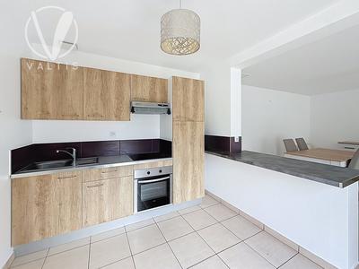 Maison - 71 m² - 3 pièces